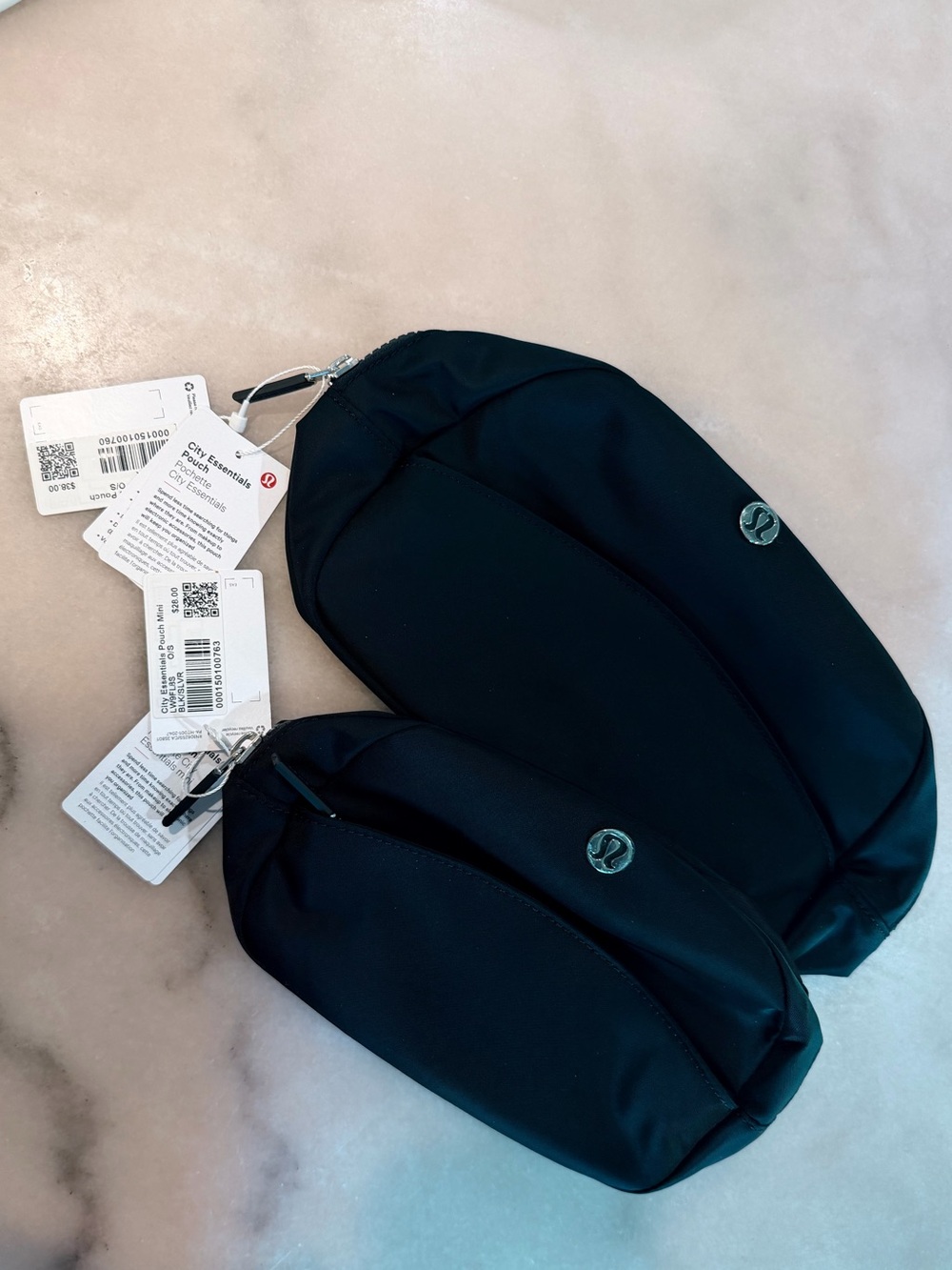 Lululemon City Essentials Travel Bundle Weekender 25L - 6 Pc Bundle - $354 Value - Picture 10 of 16